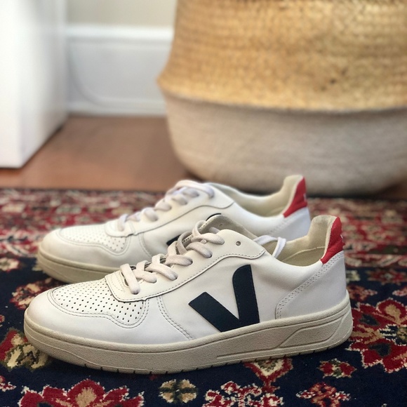Veja size 40 Clearance